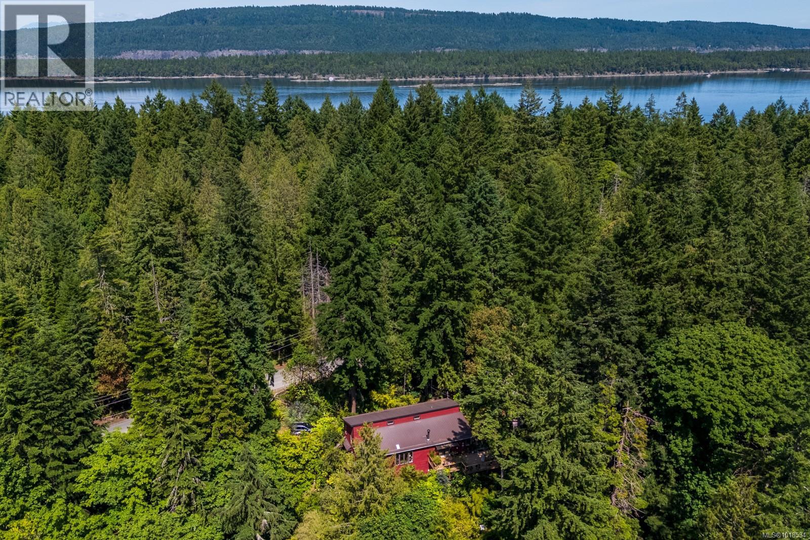  2470 North End Road, Salt Spring
