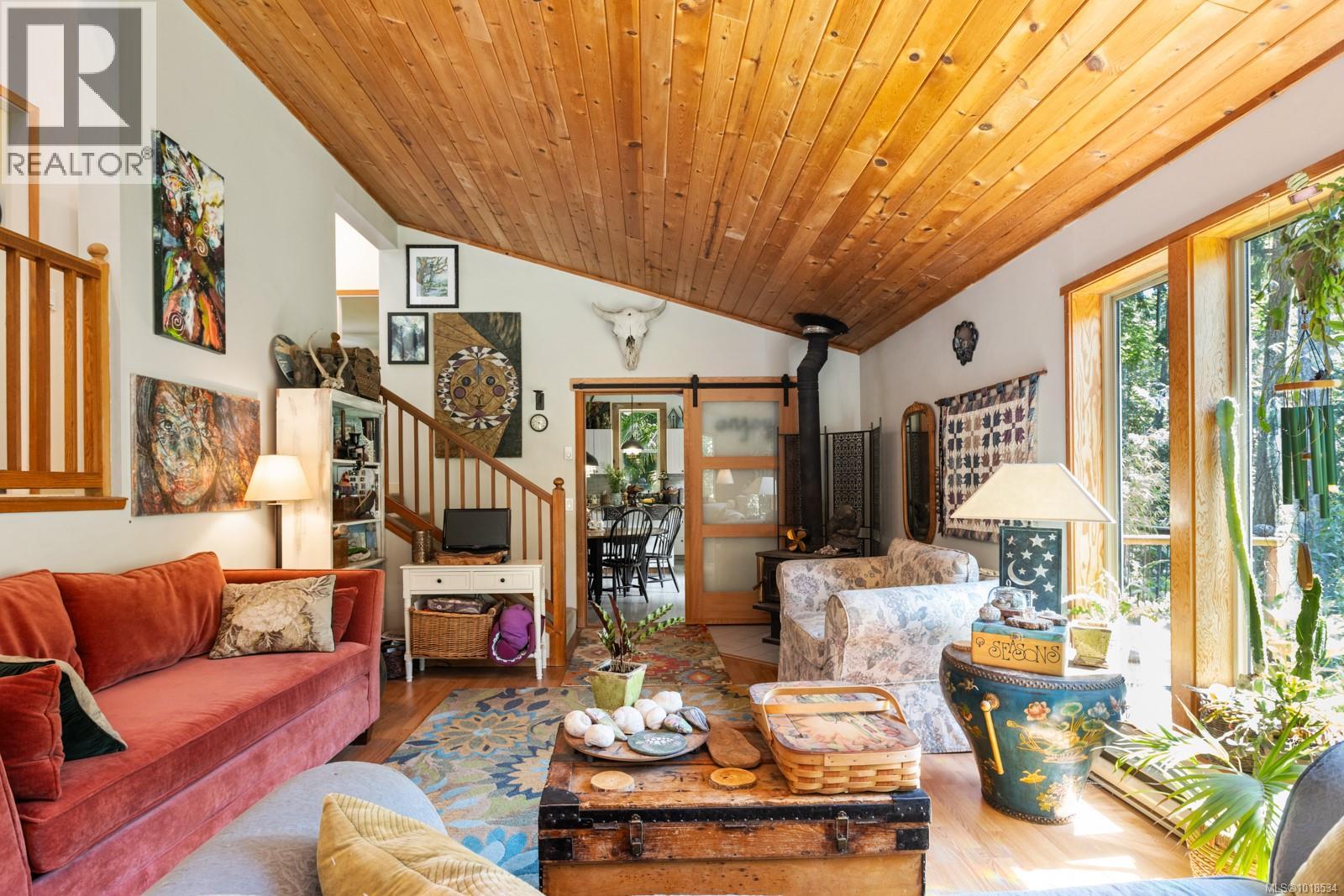  2470 North End Road, Salt Spring