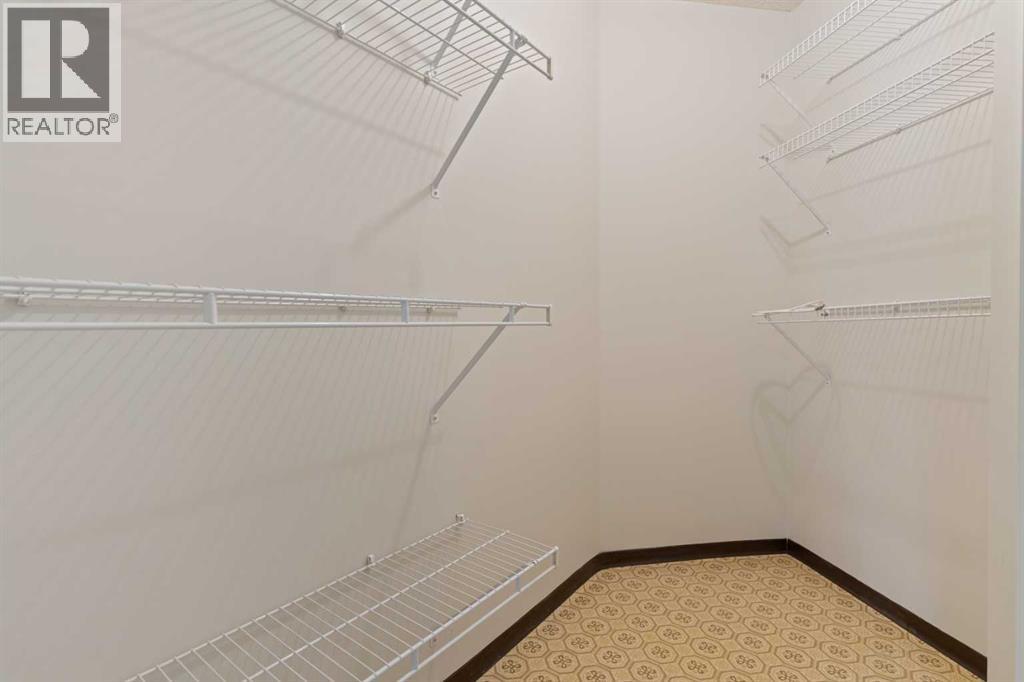 Single Family House for Sale in   Mount Pleasant Drive Mount Pleasant Camrose 