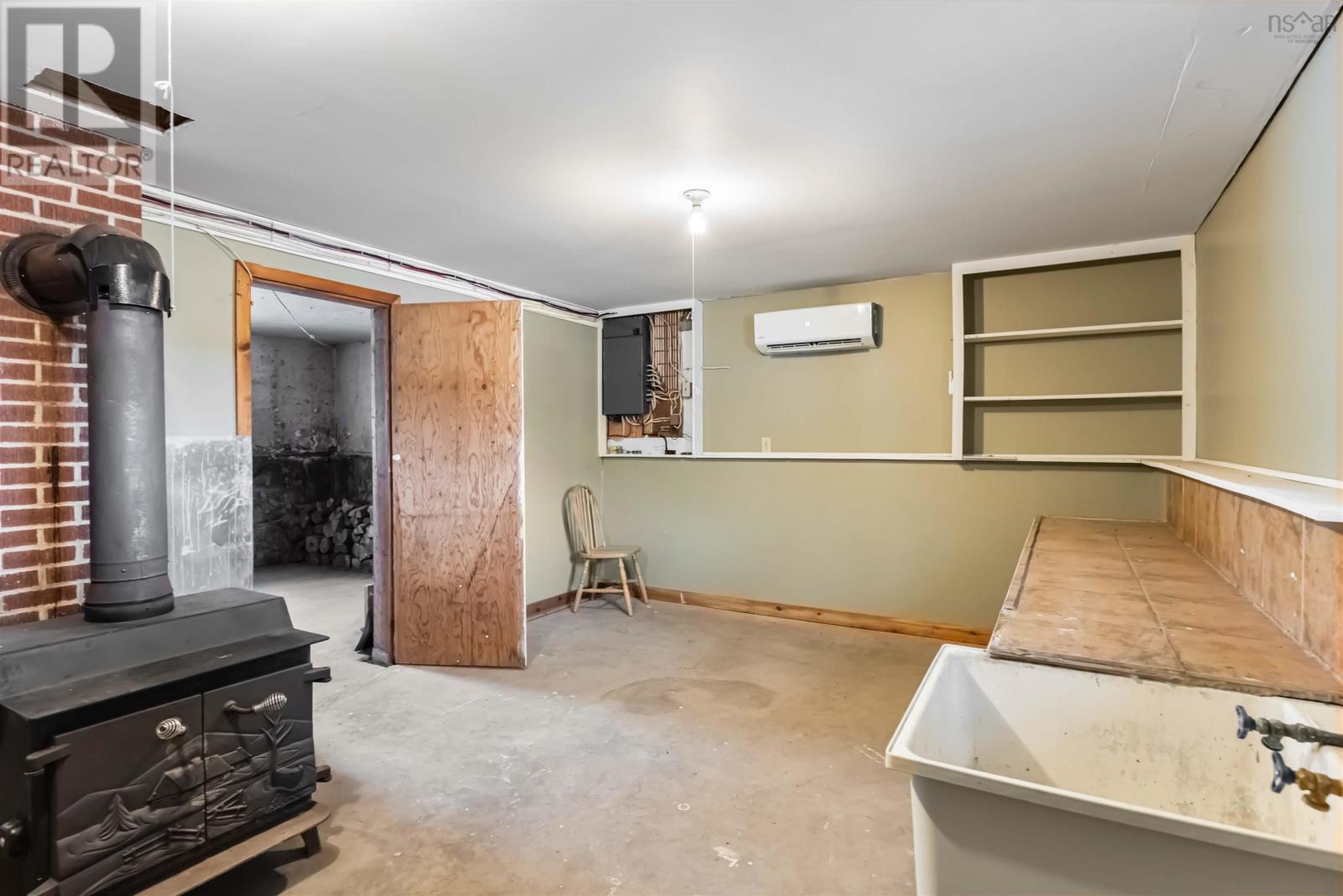 Property 20 of 40 of 2849 Highway 215