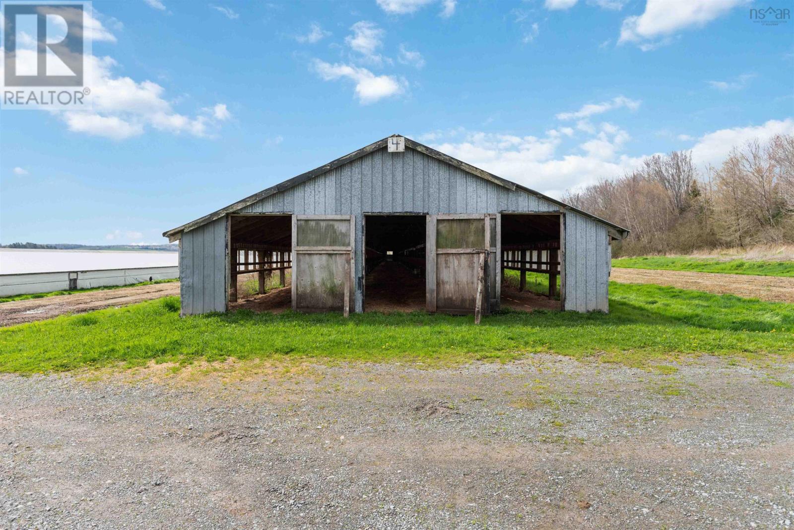 Property 33 of 40 of 2849 Highway 215