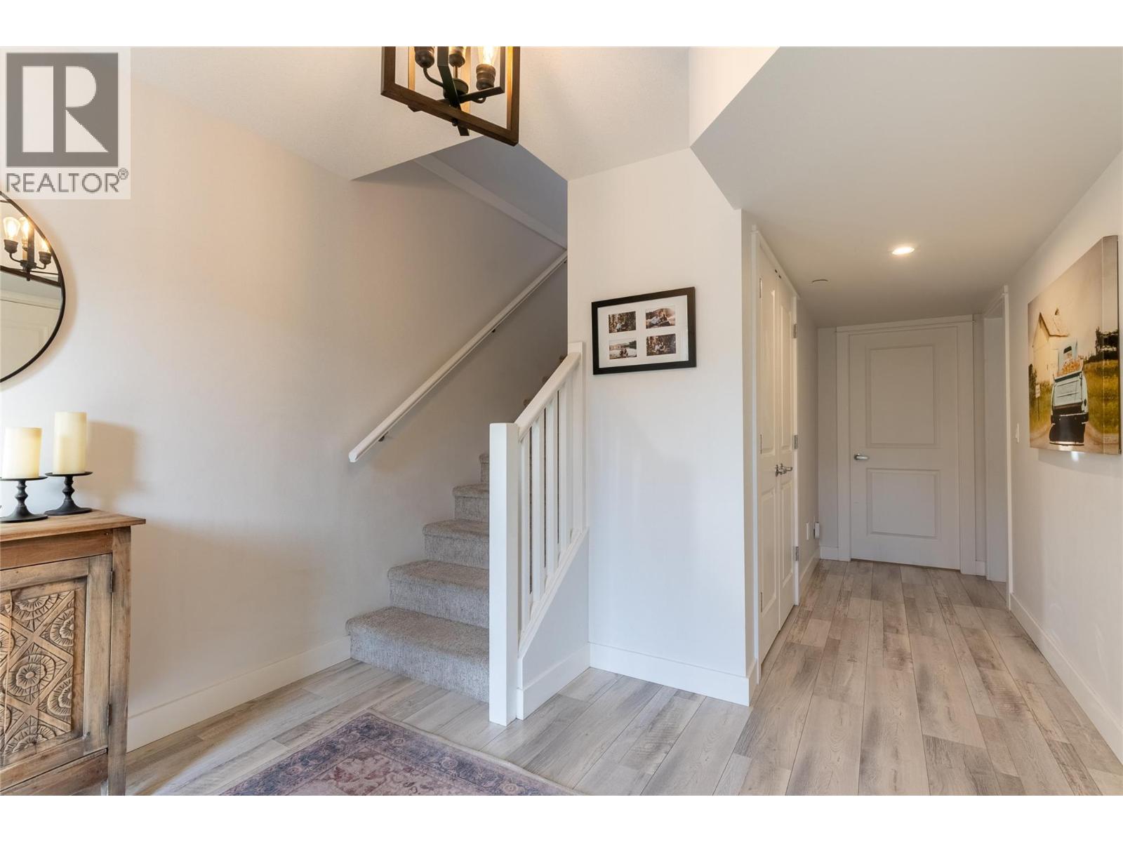 #158 8800 DALLAS DRIVE - 10