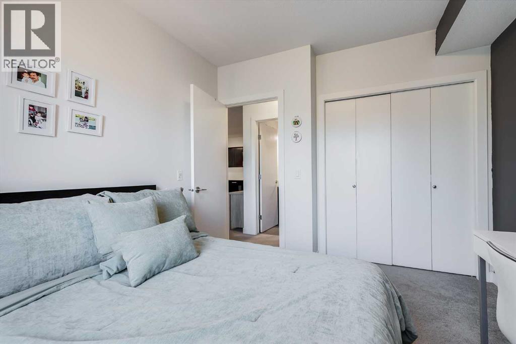 Single Family House for Sale in    Avenue NE Tuxedo Park Calgary 