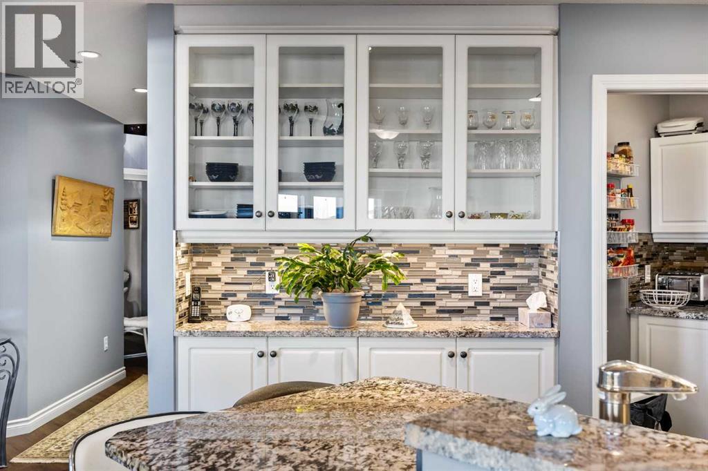 Single Family House Loft for Sale in   Simcoe Boulevard SW Signal Hill Calgary 