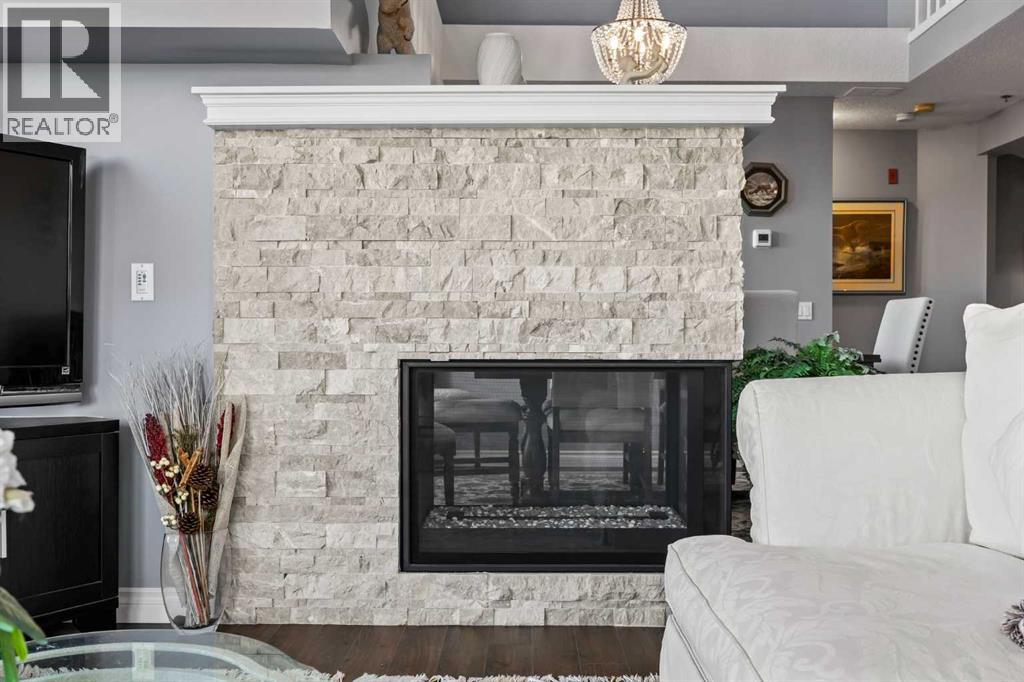 Single Family House Loft for Sale in   Simcoe Boulevard SW Signal Hill Calgary 