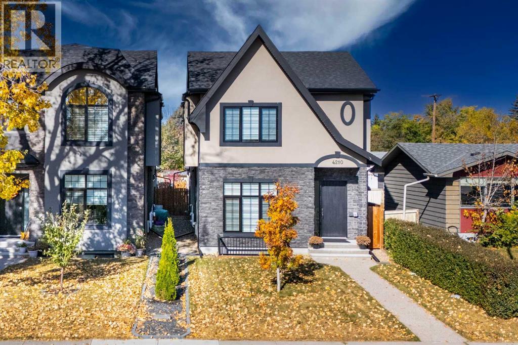 Single Family House for Sale in   Avenue SW Glamorgan Calgary 