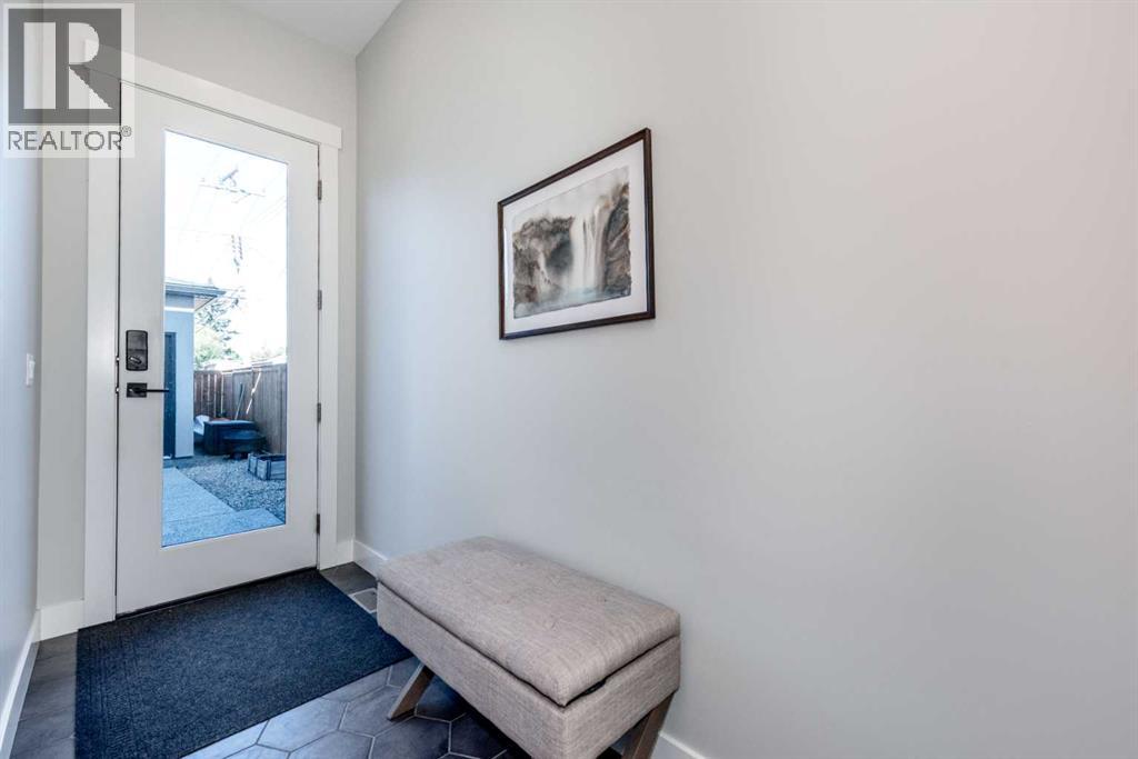 Single Family House for Sale in   Avenue SW Glamorgan Calgary 