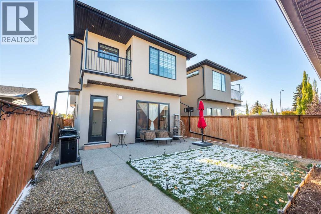 Single Family House for Sale in   Avenue SW Glamorgan Calgary 
