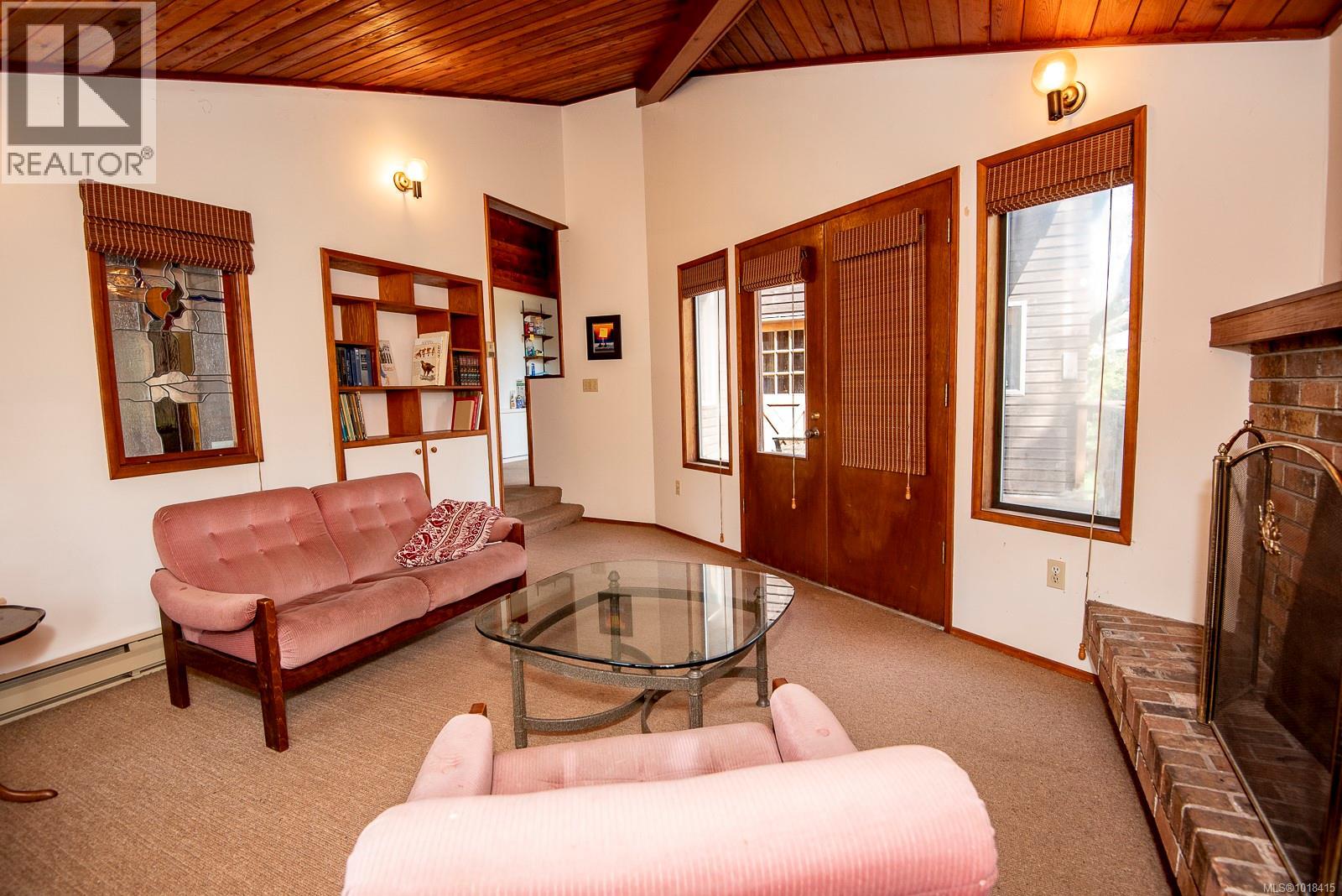 Single Family House Westcoast for Sale in  Pemberton Rd Victoria 