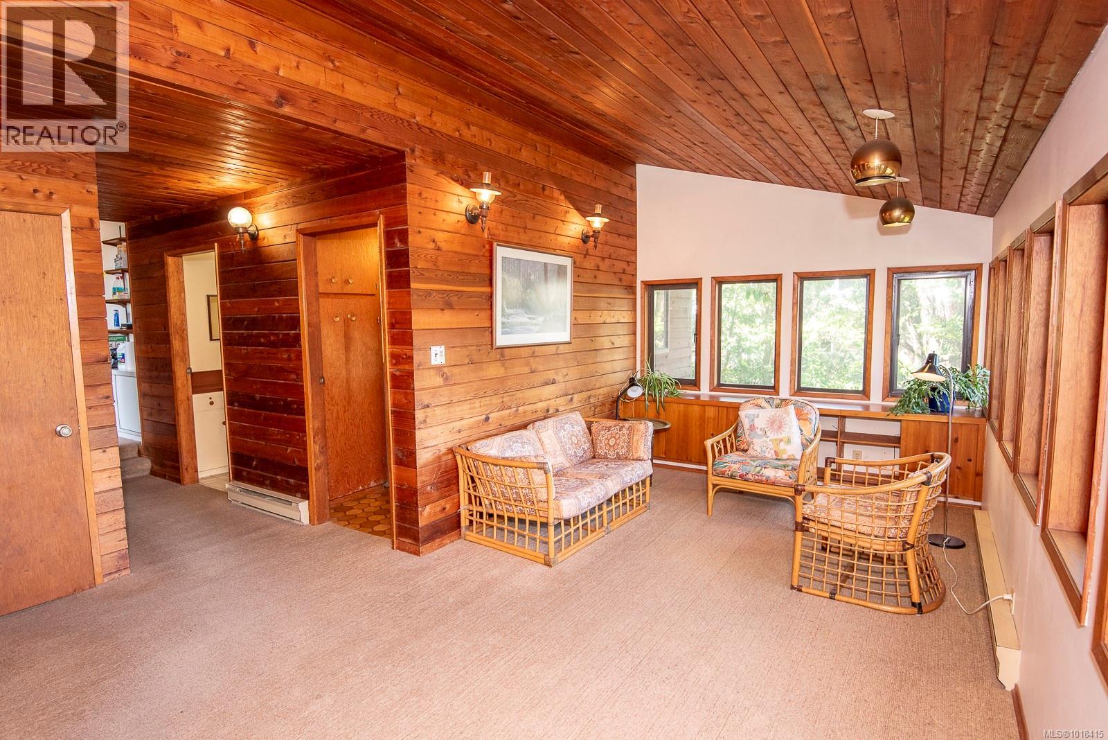 Single Family House Westcoast for Sale in  Pemberton Rd Victoria 