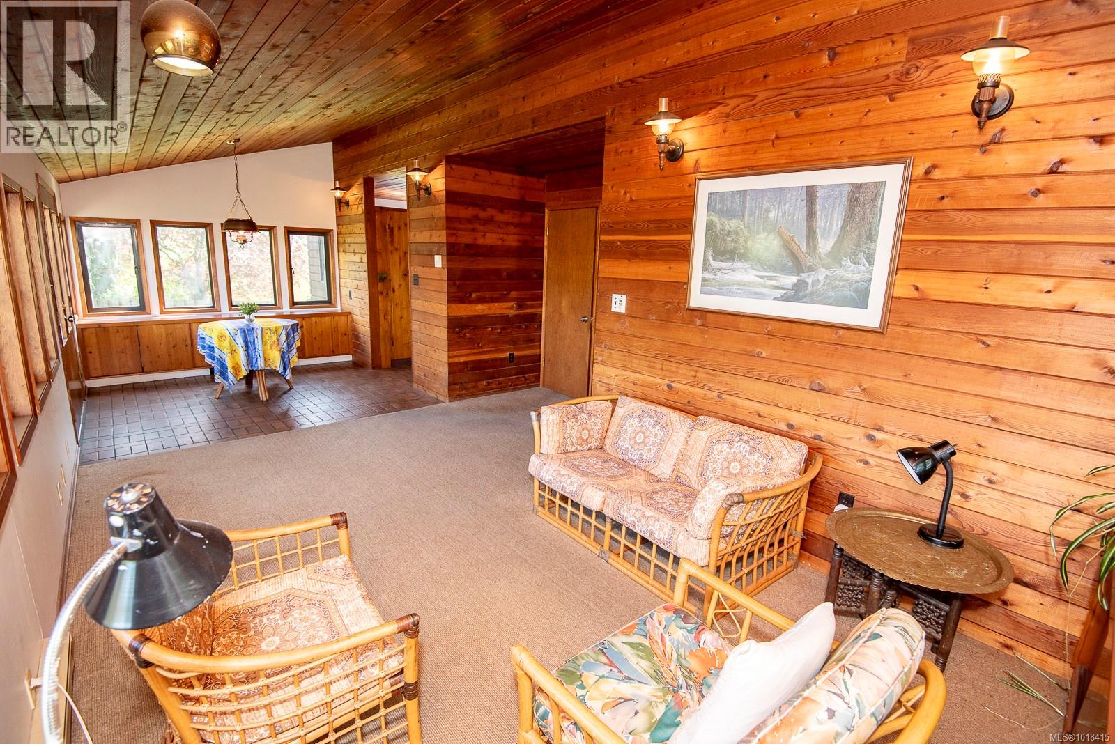 Single Family House Westcoast for Sale in  Pemberton Rd Victoria 