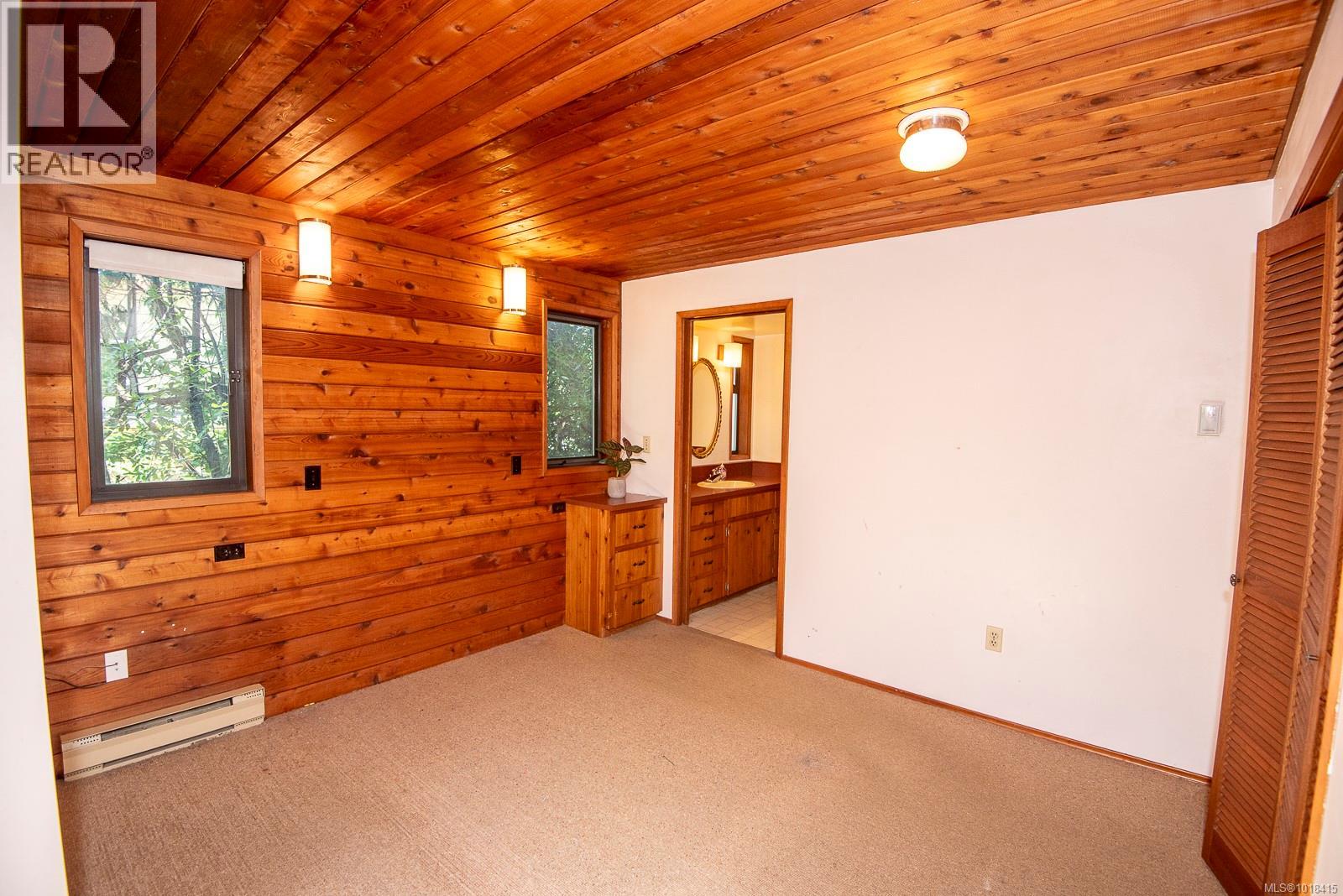 Single Family House Westcoast for Sale in  Pemberton Rd Victoria 