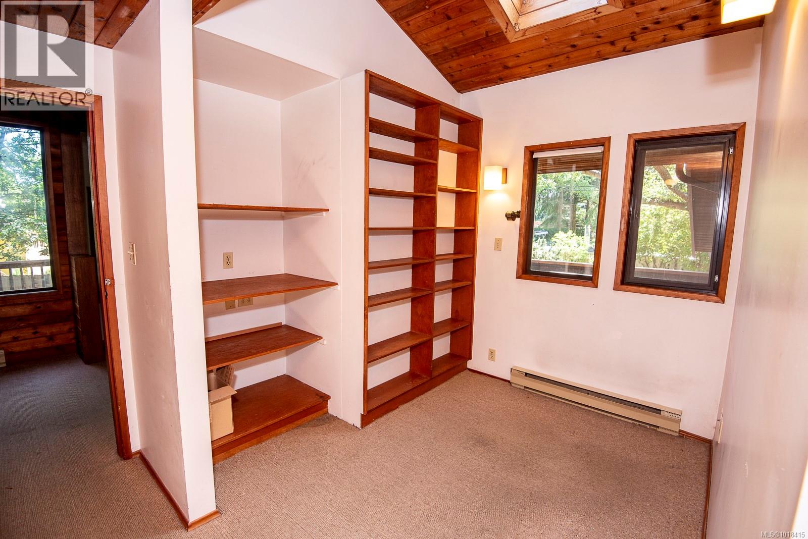 Single Family House Westcoast for Sale in  Pemberton Rd Victoria 