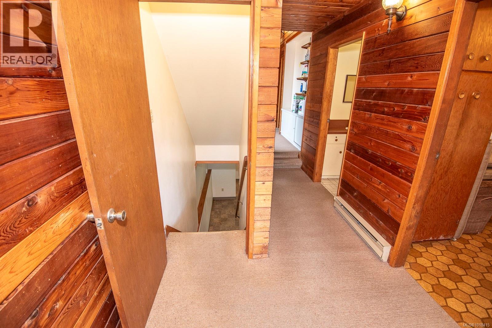 Single Family House Westcoast for Sale in  Pemberton Rd Victoria 