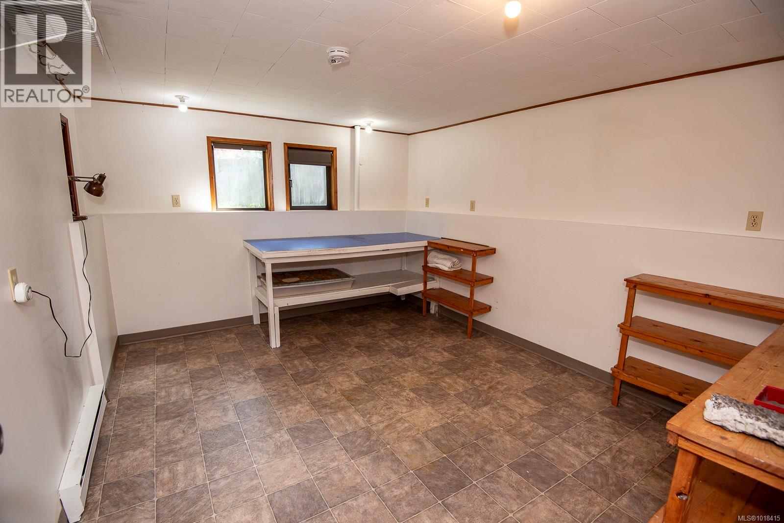 Single Family House Westcoast for Sale in  Pemberton Rd Victoria 