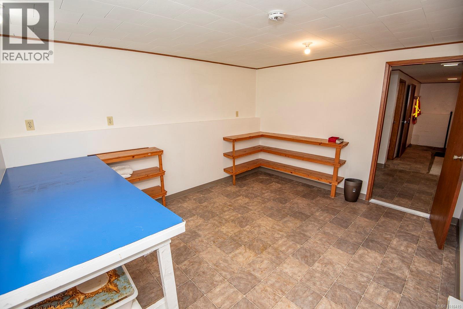 Single Family House Westcoast for Sale in  Pemberton Rd Victoria 