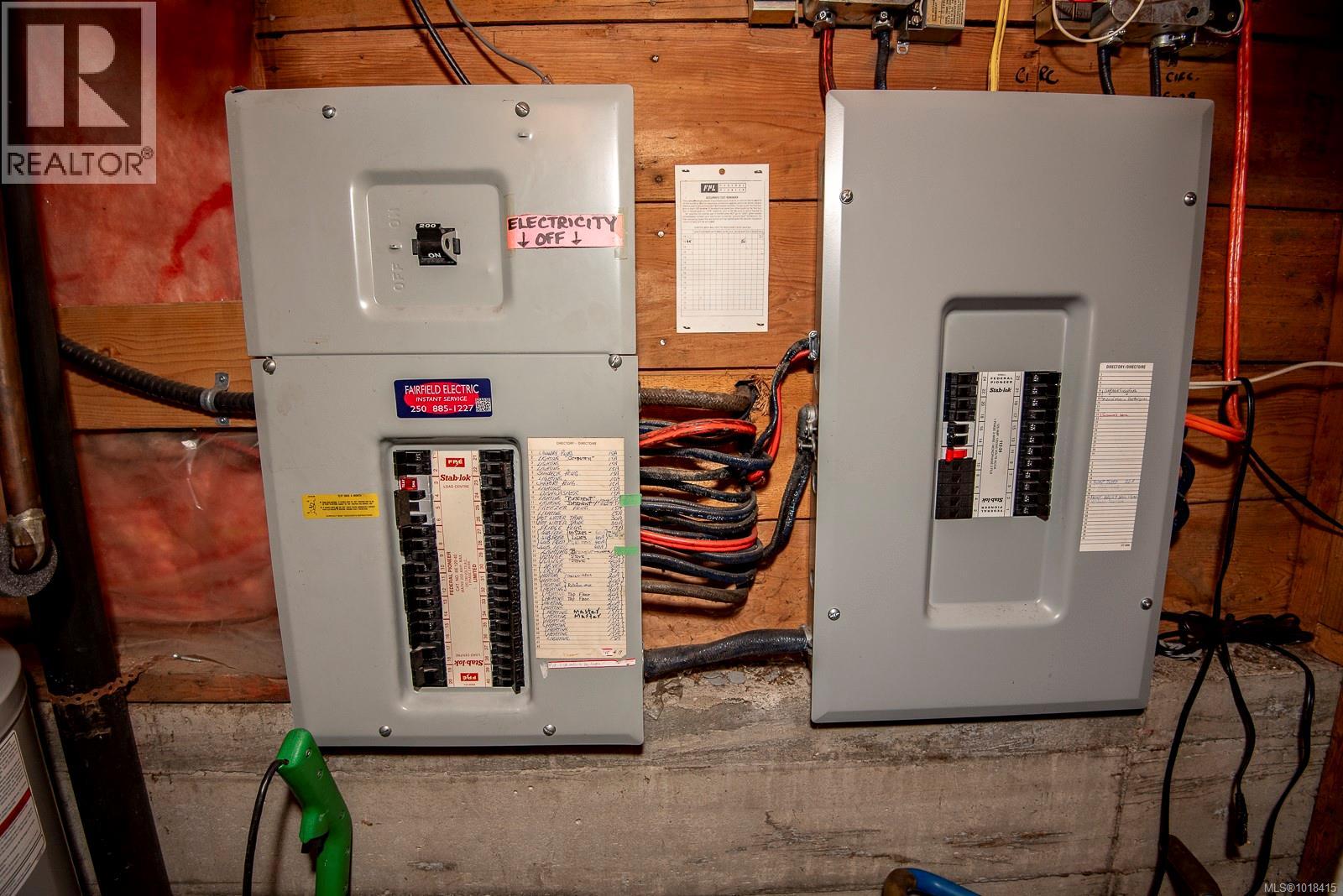 Single Family House Westcoast for Sale in  Pemberton Rd Victoria 