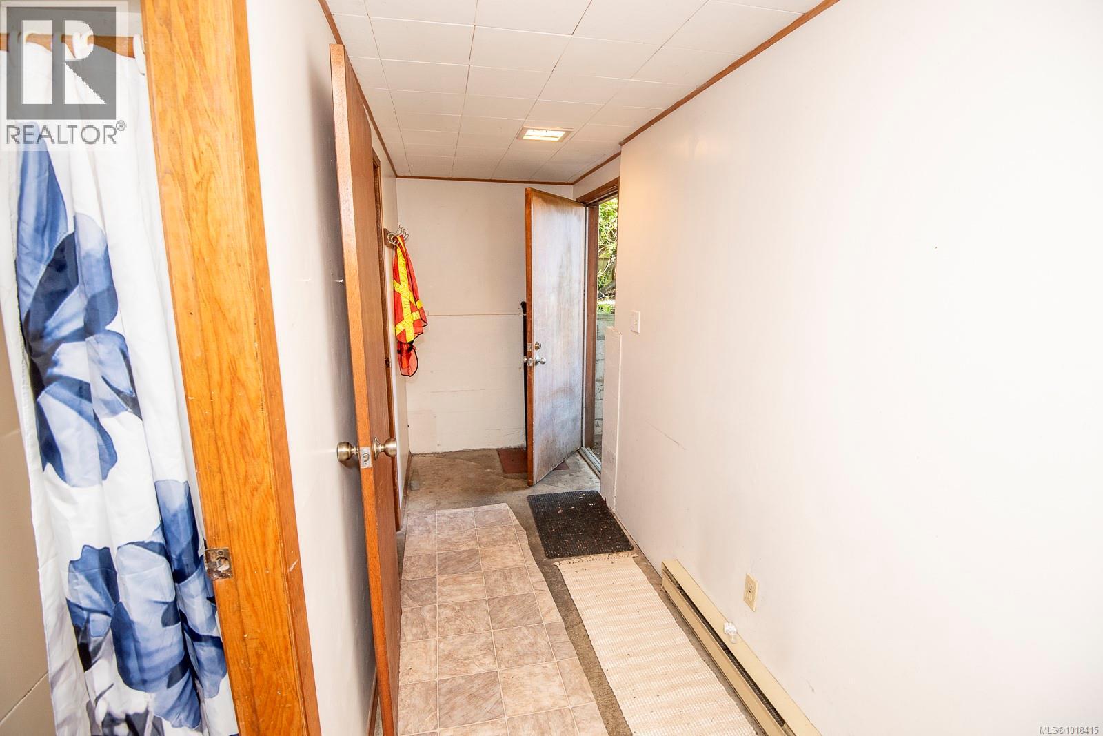 Single Family House Westcoast for Sale in  Pemberton Rd Victoria 