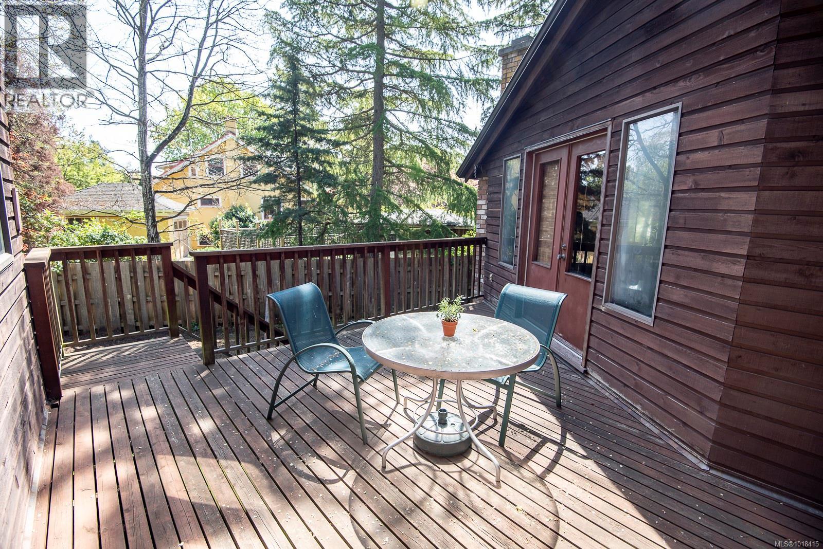 Single Family House Westcoast for Sale in  Pemberton Rd Victoria 