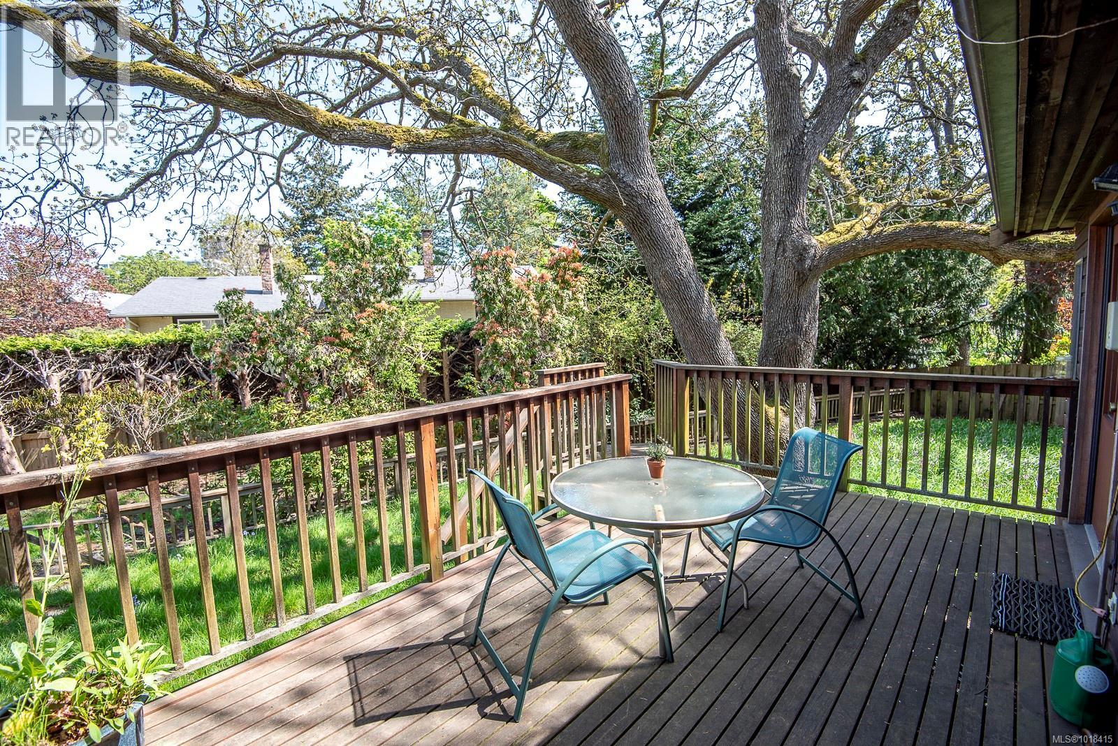 Single Family House Westcoast for Sale in  Pemberton Rd Victoria 