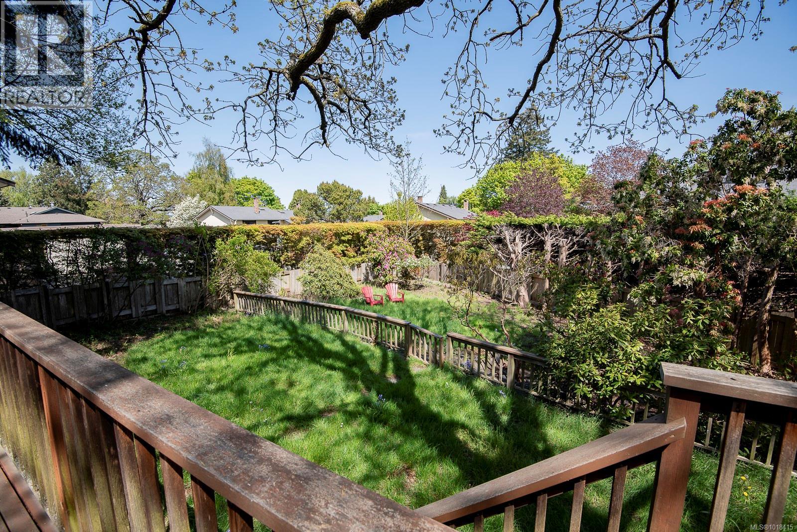 Single Family House Westcoast for Sale in  Pemberton Rd Victoria 