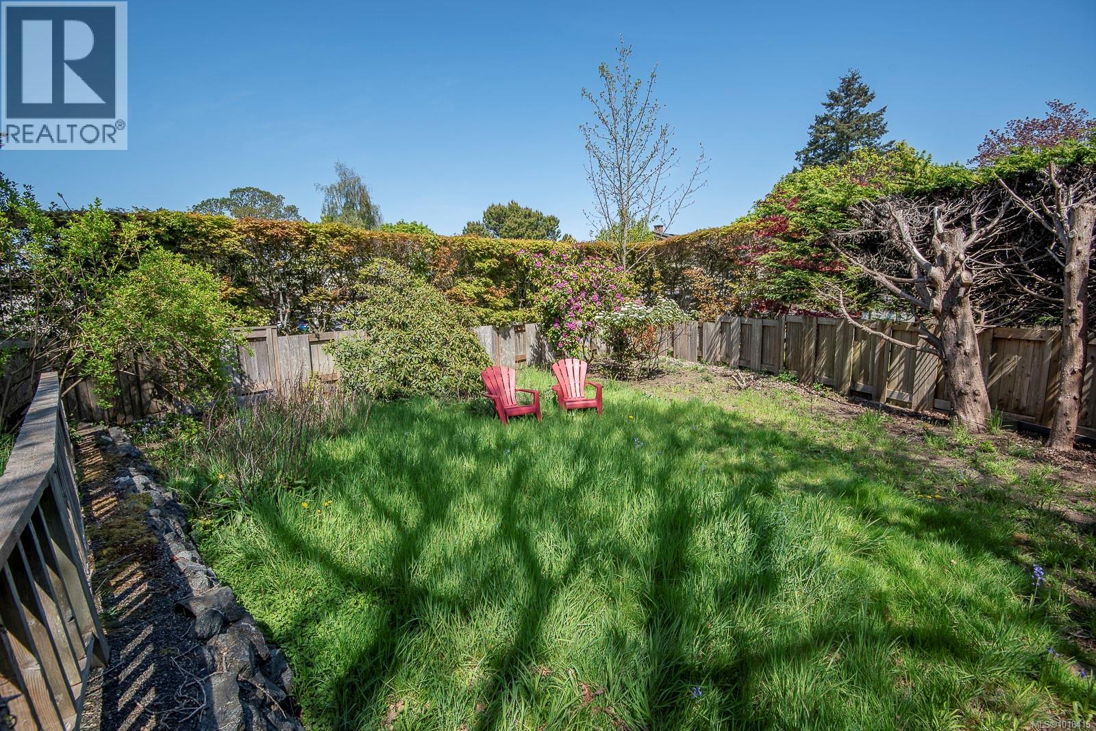 Single Family House Westcoast for Sale in  Pemberton Rd Victoria 