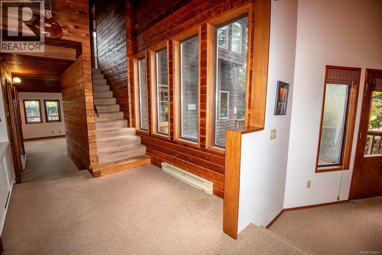 Single Family House Westcoast for Sale in  Pemberton Rd Victoria 