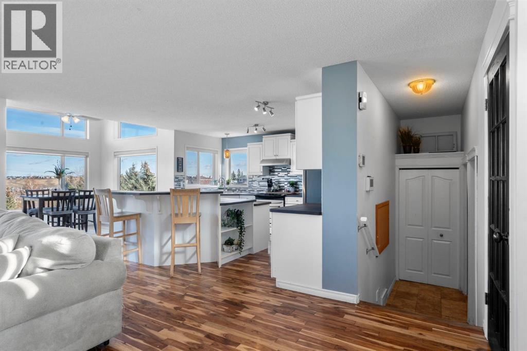 Single Family House for Sale in  Hidden Park NW Hidden Valley Calgary 