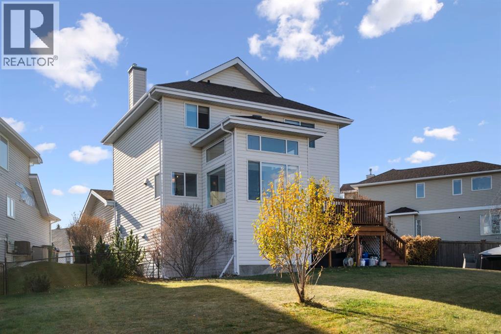 Single Family House for Sale in  Hidden Park NW Hidden Valley Calgary 