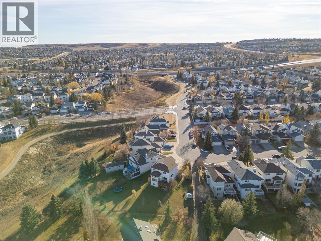 Single Family House for Sale in  Hidden Park NW Hidden Valley Calgary 