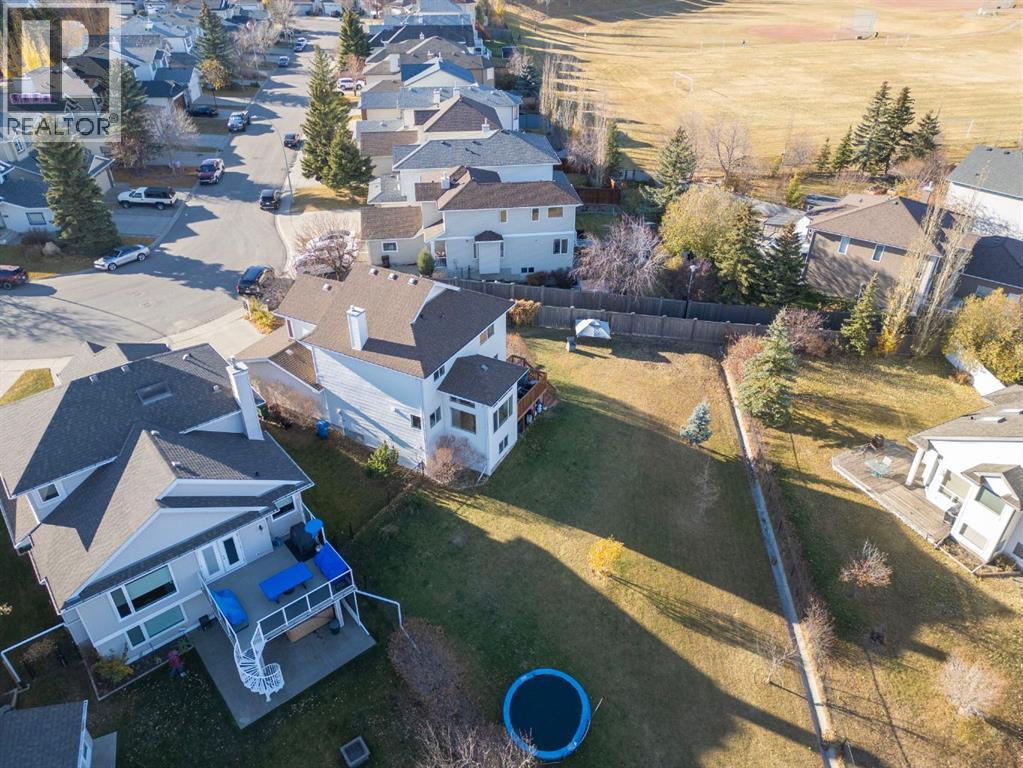 Single Family House for Sale in  Hidden Park NW Hidden Valley Calgary 