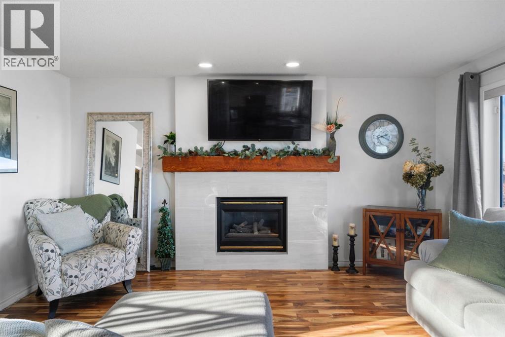 Single Family House for Sale in  Hidden Park NW Hidden Valley Calgary 