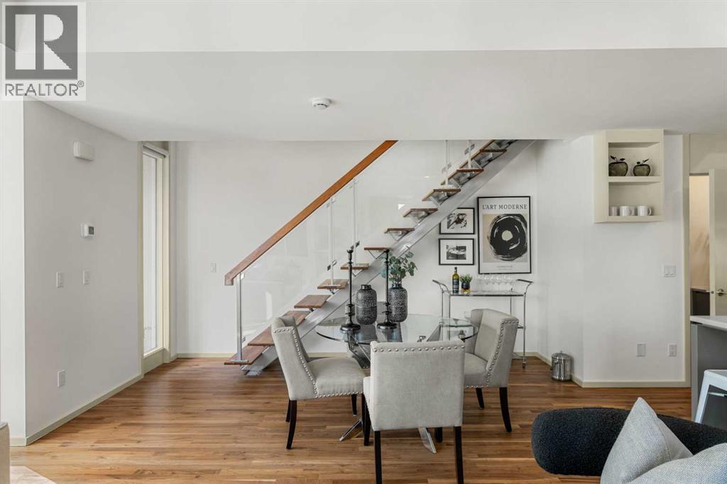 Single Family House for Sale in   Avenue SW Bankview Calgary 