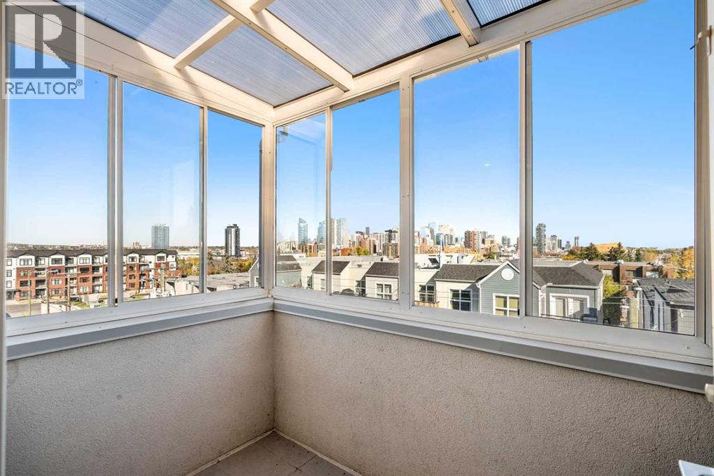 Single Family House for Sale in   Avenue SW Bankview Calgary 