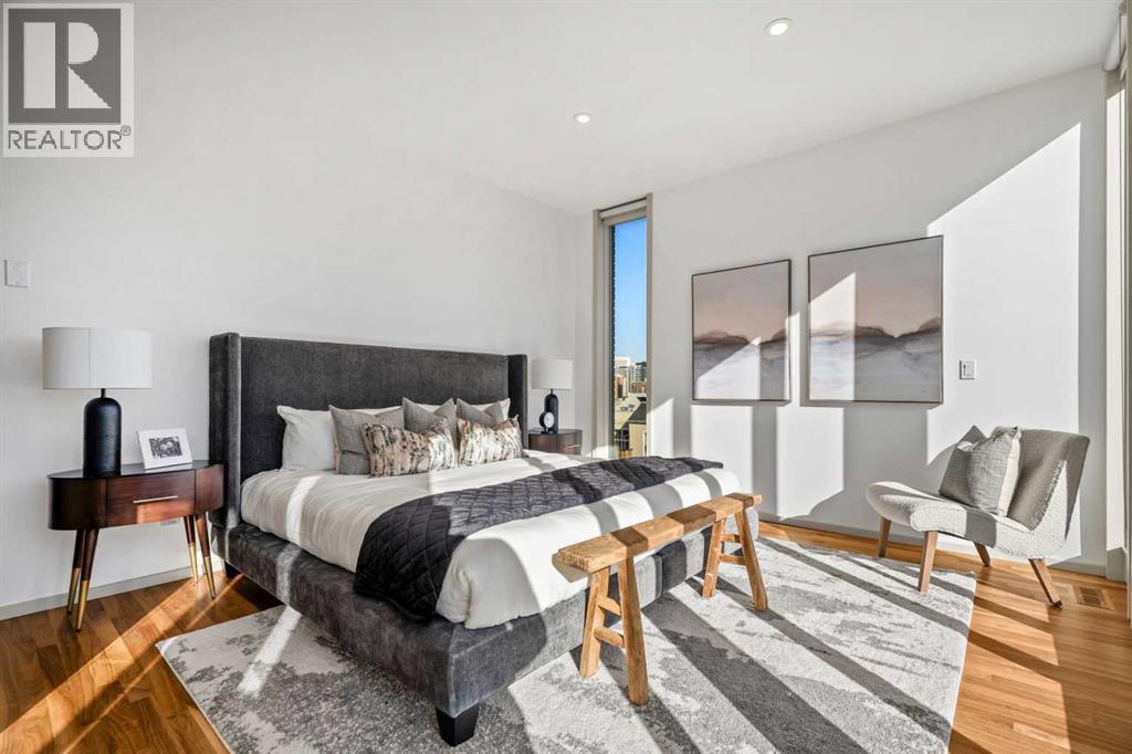 Single Family House for Sale in   Avenue SW Bankview Calgary 