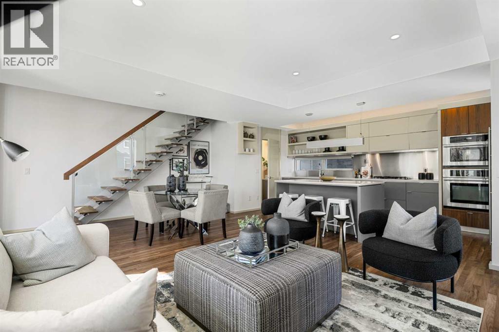 Single Family House for Sale in   Avenue SW Bankview Calgary 