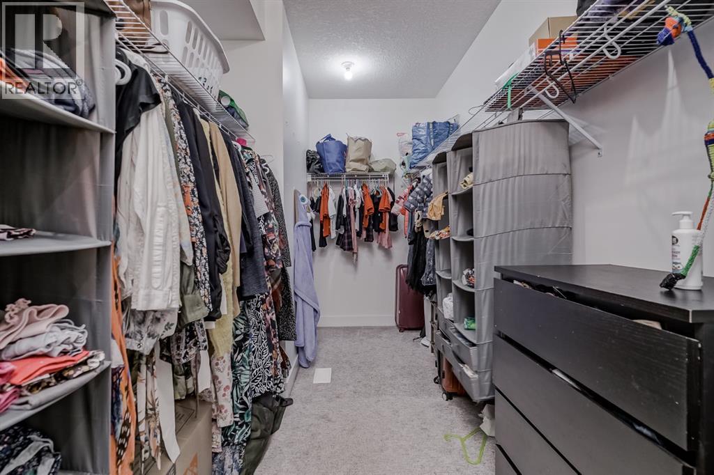 Single Family House Bungalow for Sale in    Avenue SW Altadore Calgary 