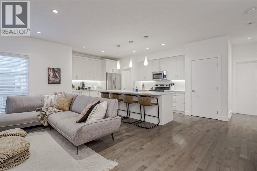 Single Family House Bungalow for Sale in    Avenue SW Altadore Calgary 