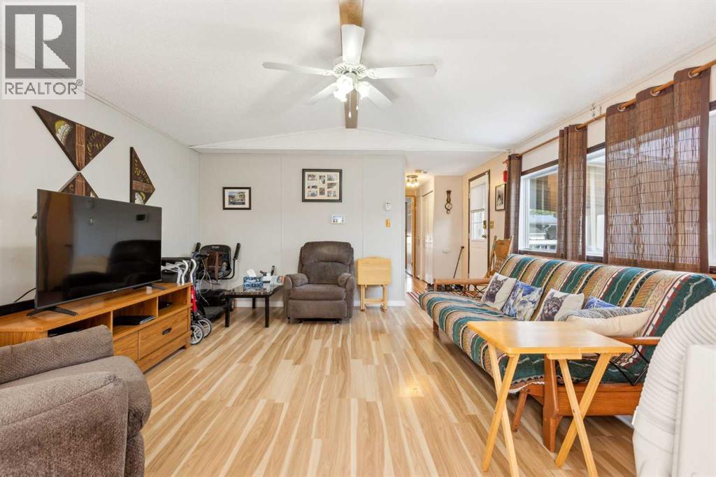 Single Family House Mobile Home for Sale in  Erin Woods Circle SE Erin Woods Calgary 