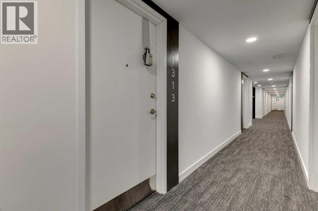 Single Family House for Sale in    Street NE Crescent Heights Calgary 