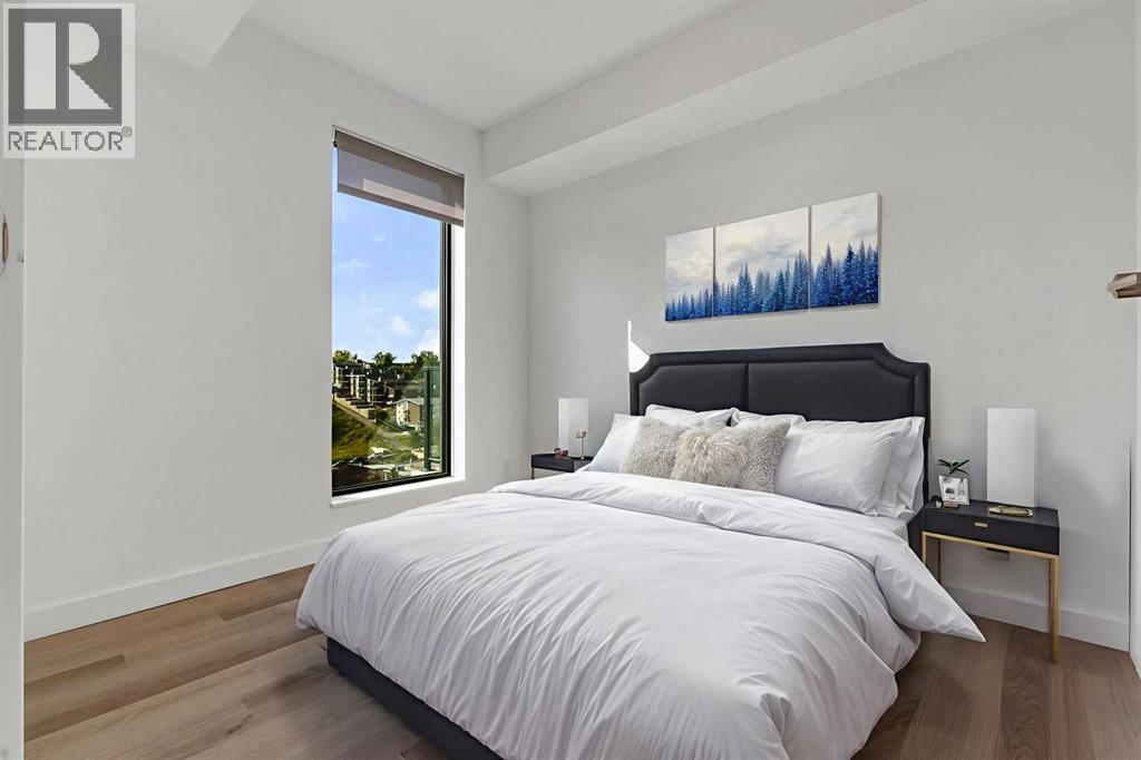 Single Family House for Sale in    Street NE Crescent Heights Calgary 