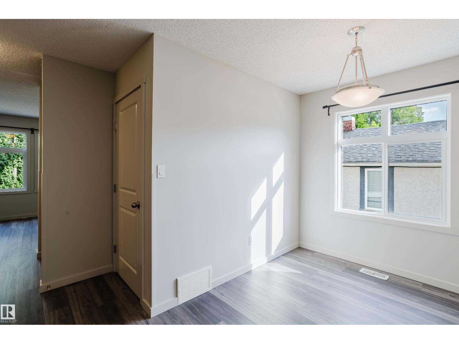 12038 62 ST NW, Edmonton