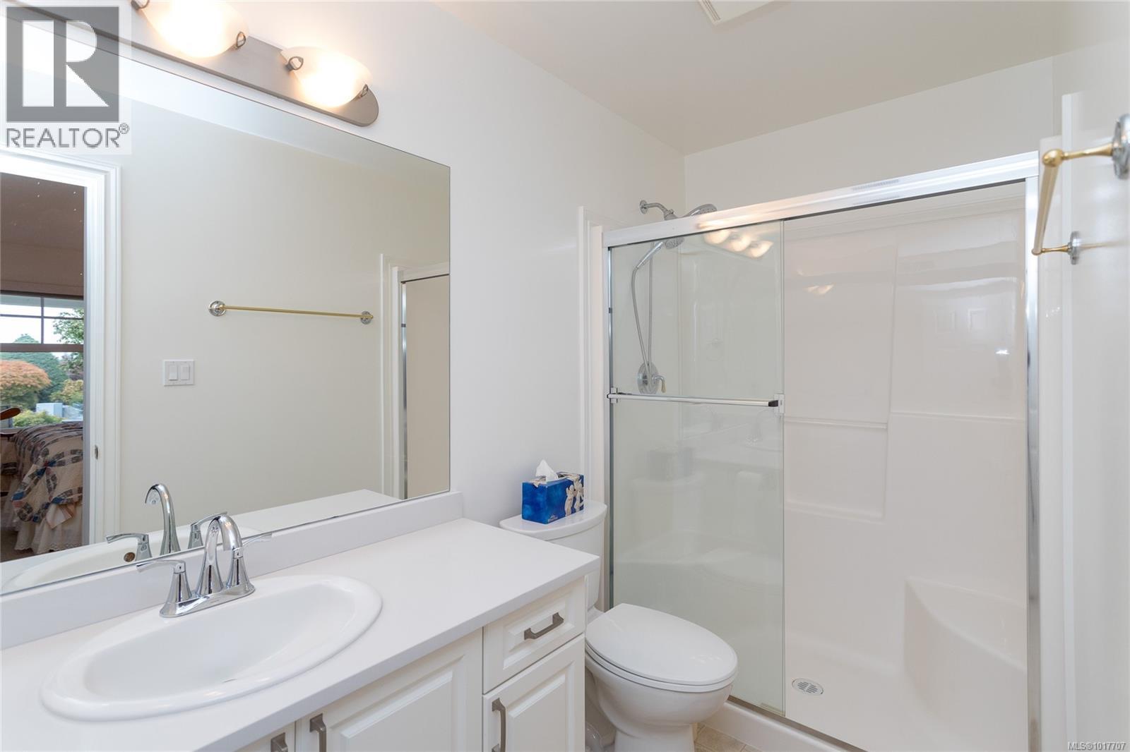 780 Country Club Dr, Cobble Hill