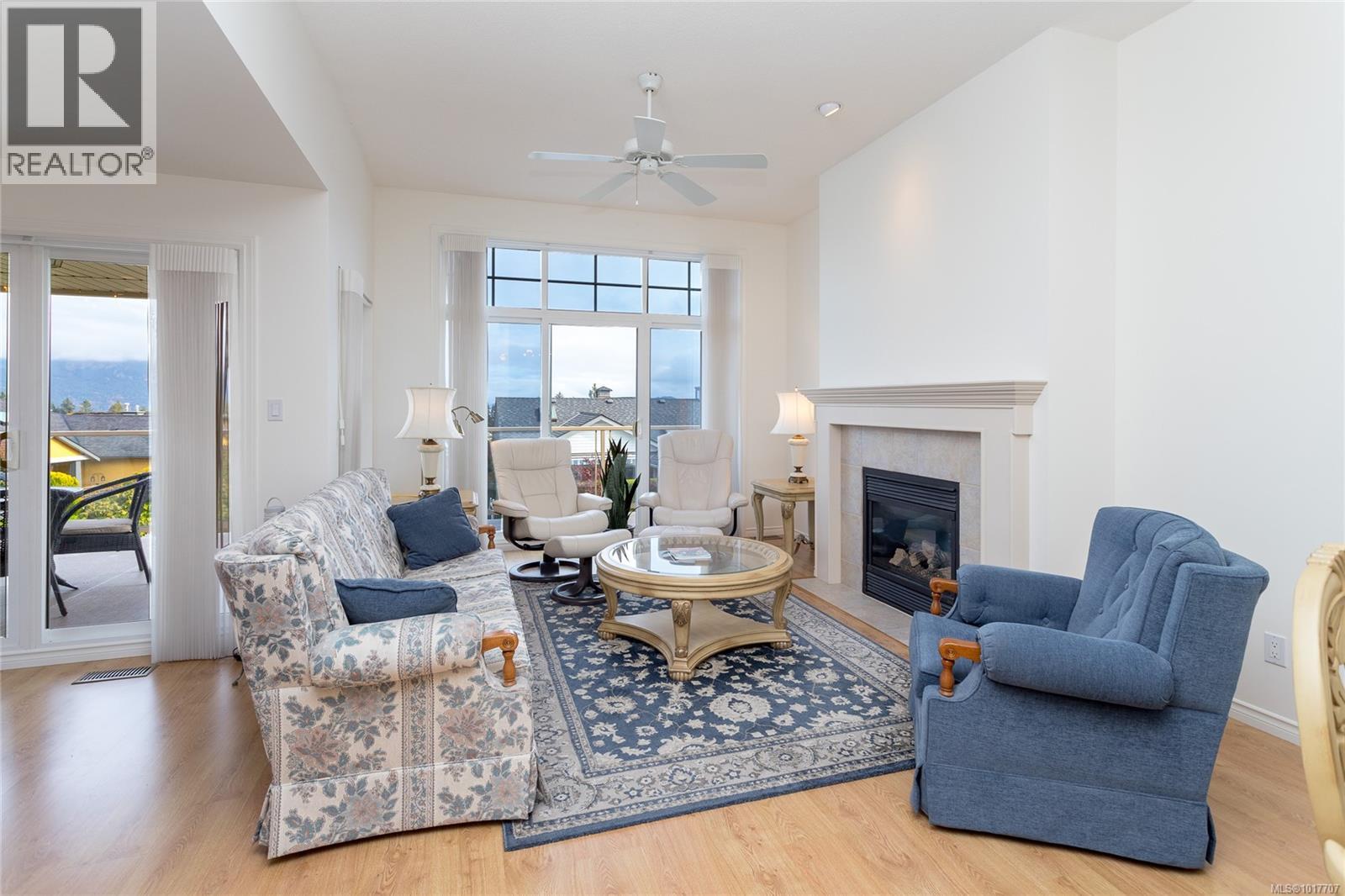 780 Country Club Dr, Cobble Hill