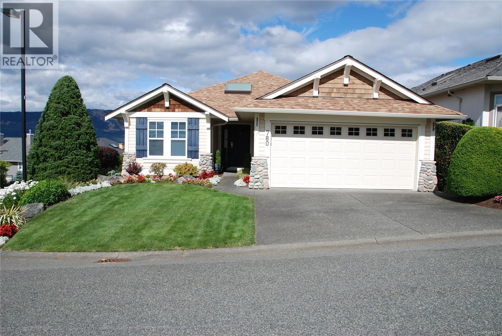 780 Country Club Dr, Cobble Hill