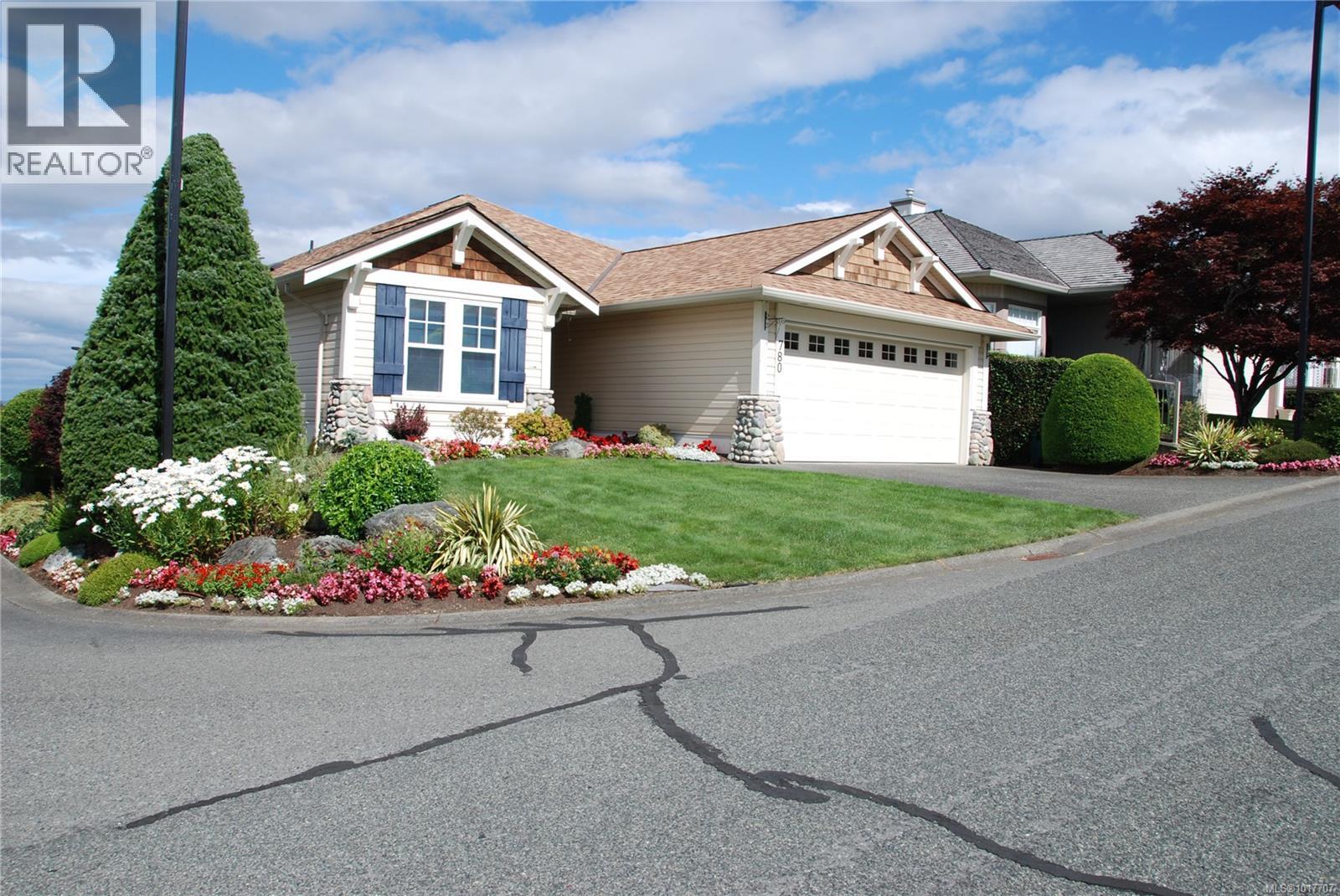 780 Country Club Dr, Cobble Hill