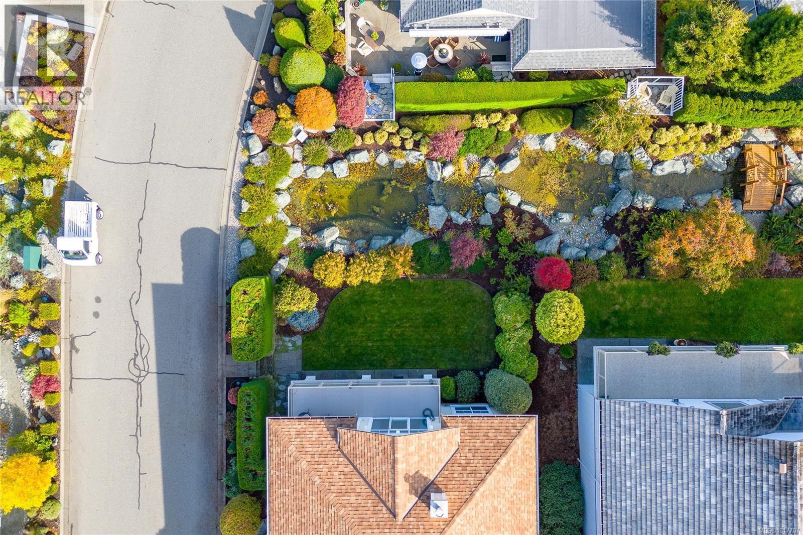 780 Country Club Dr, Cobble Hill