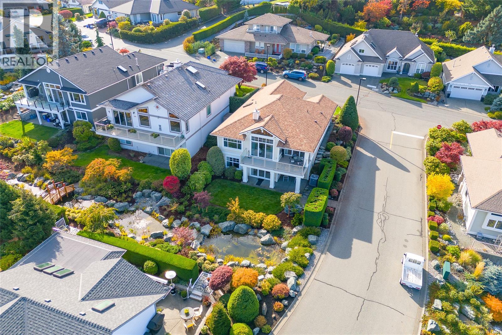 780 Country Club Dr, Cobble Hill