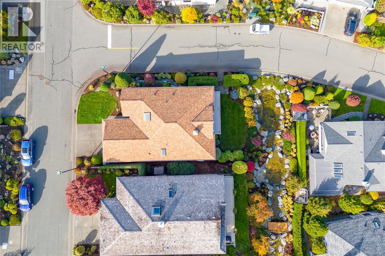 780 Country Club Dr, Cobble Hill