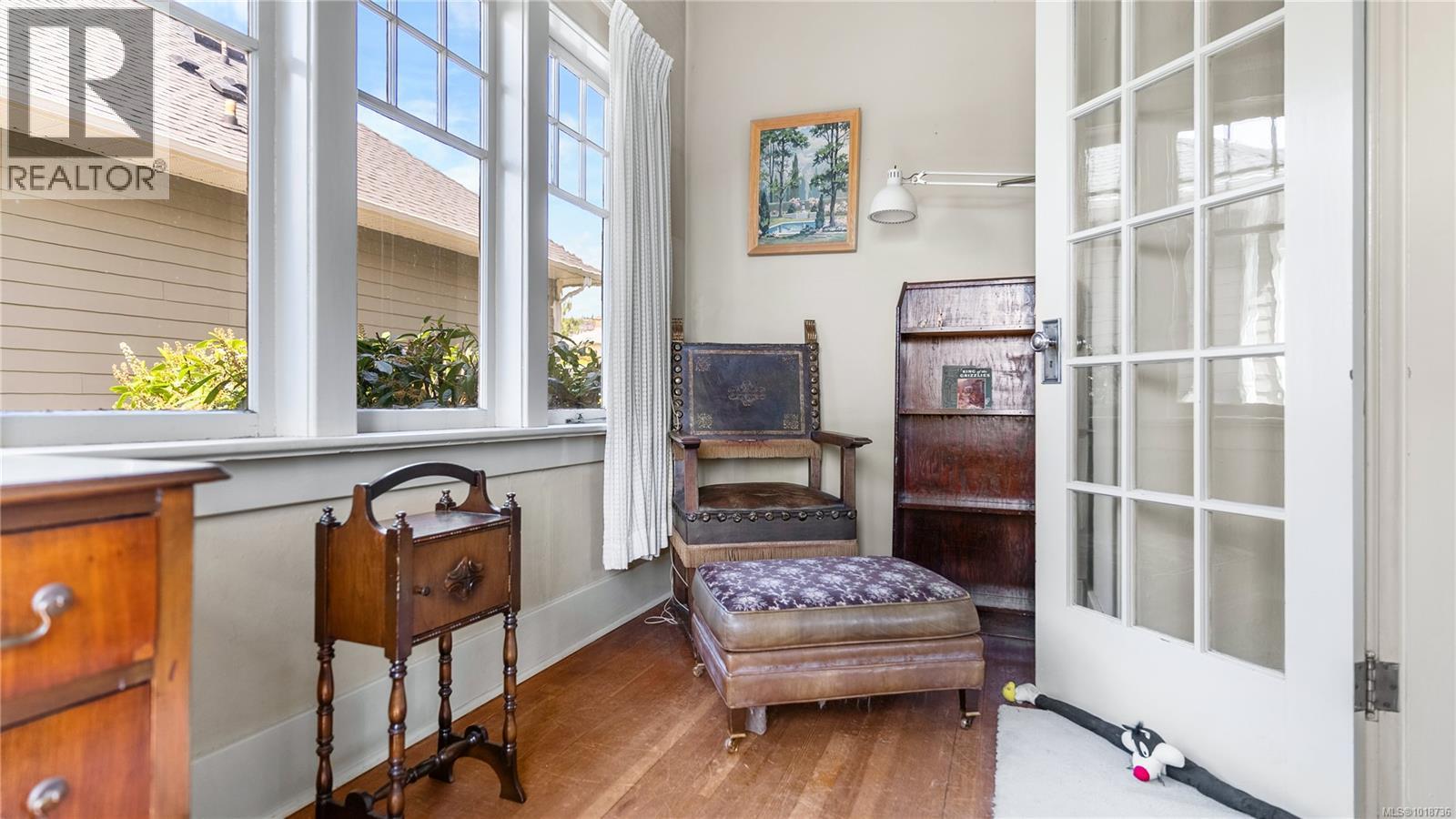  1296 Richardson Street, Victoria